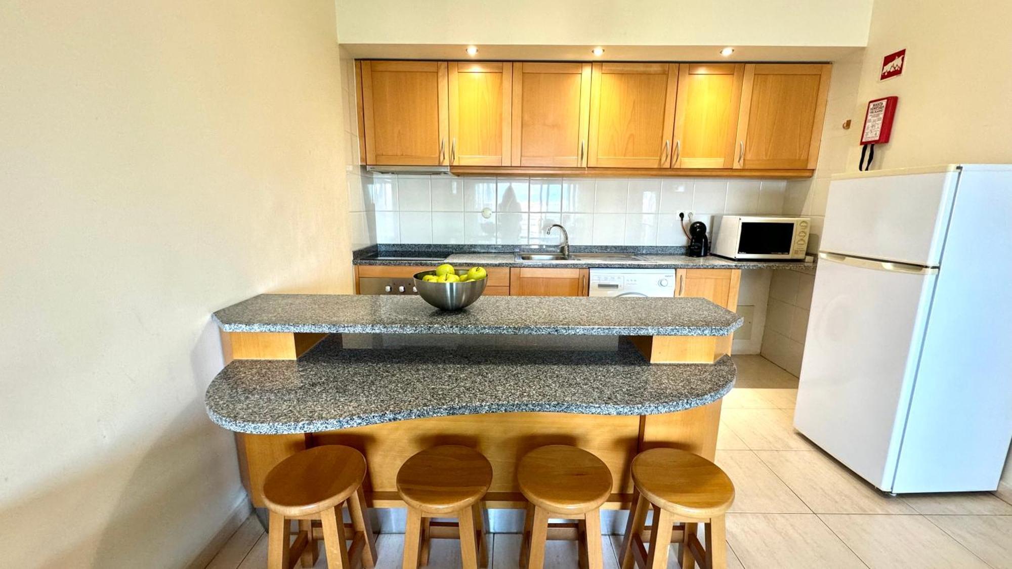 Praia Da Rocha, 502, Charming Apartment, Air Conditioning, Swimming Pool,Free Wifi, Faia By Ig Portimao Exterior photo